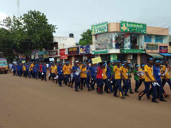 Anti Plastic awareness rally held in Karaikudi Anti Plastic awareness rally held in Karaikudi