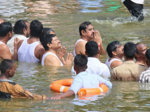 எடப்பாடி, அமைச்சர்கள்