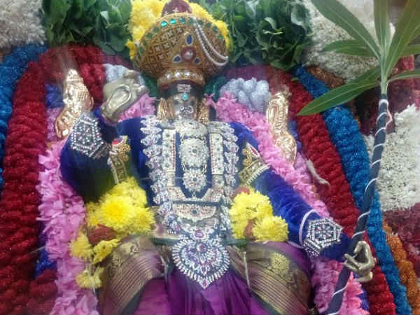 Nine Days of Navratri 2018 : Honour of Goddess Durga,Lakshmi,Saraswathi Nine Days of Navratri 2018 : Honour of Goddess Durga,Lakshmi,Saraswathi