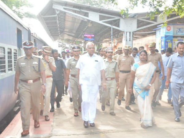 ஆளுநர் புரோகித்