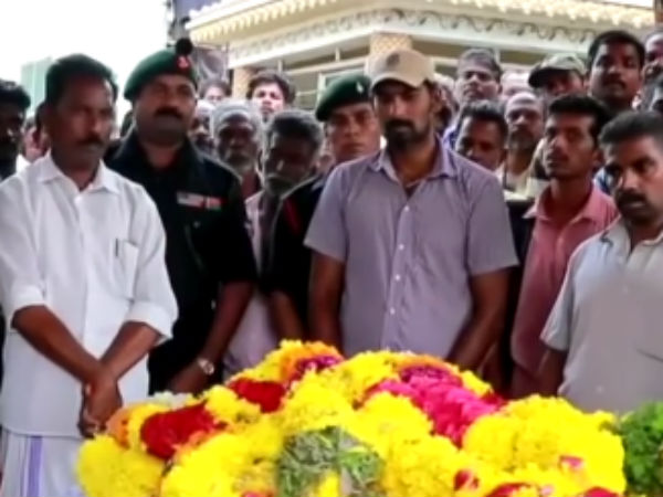 ராணுவ வீரரிடம் தகவல்