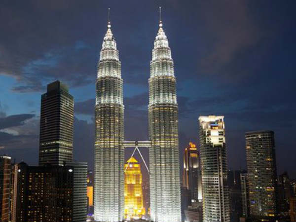 126 foreign countries illegal employees in Malaysia has been arrested 126 foreign countries illegal employees in Malaysia has been arrested