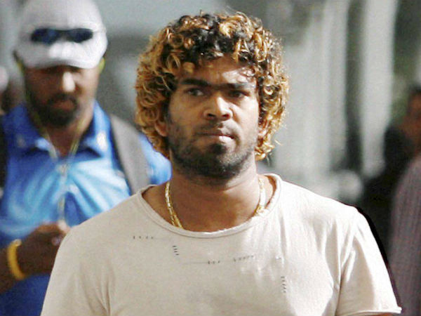 பழிபோட்ட சிலர்