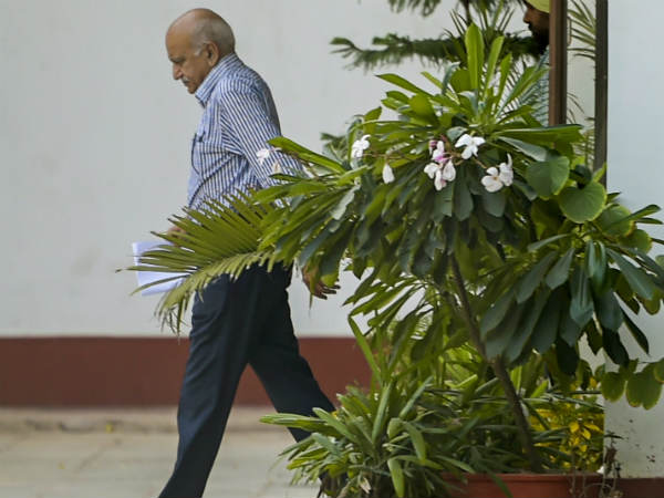 MJ Akbar refuses to quit quit over Me Too issue MJ Akbar refuses to quit quit over Me Too issue
