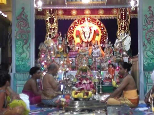 Trichy temples started special poojas for Navarathri Trichy temples started special poojas for Navarathri