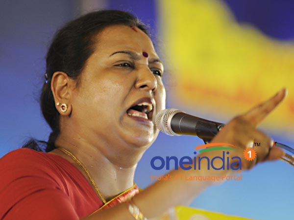 சபரிமலை கோவிலுக்குப் பெண்கள் போகக் கூடாது.. பிரேமலதா விஜயகாந்த் சூசகம்! 