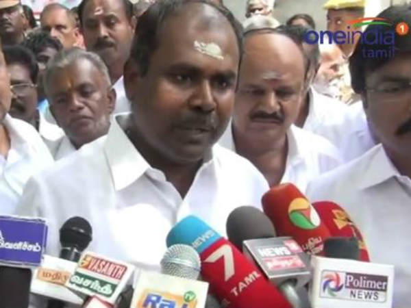 வேஷம் கட்டலாம்