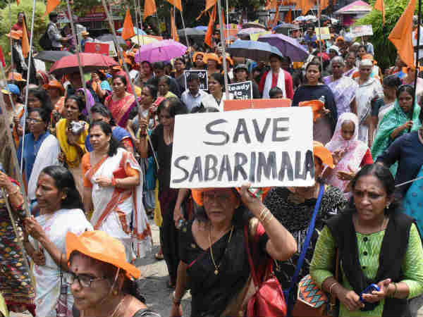 உயிரை விட்டாவது சபரிமலையை காப்பாற்றுவோம்.. கேரள பழங்குடிகள் உறுதி.. பரபரப்பு! 