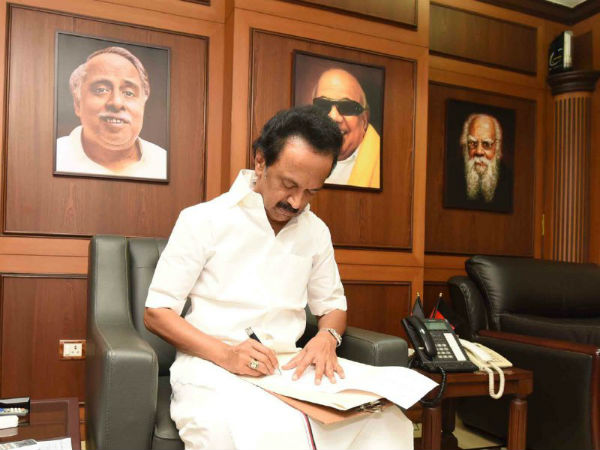மத்திய அரசு வேலைகளிலும்