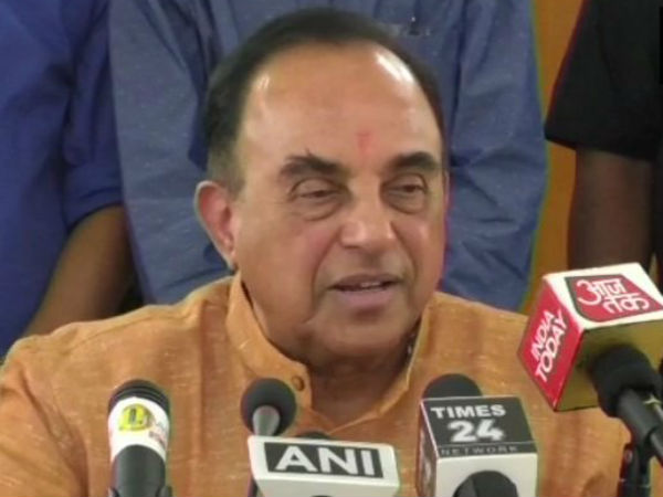 Imran Khan nothing but a peon of real Pak govt: Subramanian Swamy Imran Khan nothing but a peon of real Pak govt: Subramanian Swamy