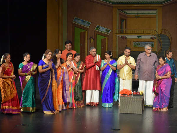 Tamil drama enthralls the audience in Houston Tamil drama enthralls the audience in Houston
