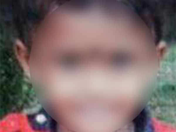 அண்டாவில் முக்கினார்