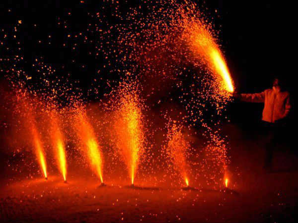 Deepavali Crackers Timing: TN government issues its regulations Deepavali Crackers Timing: TN government issues its regulations