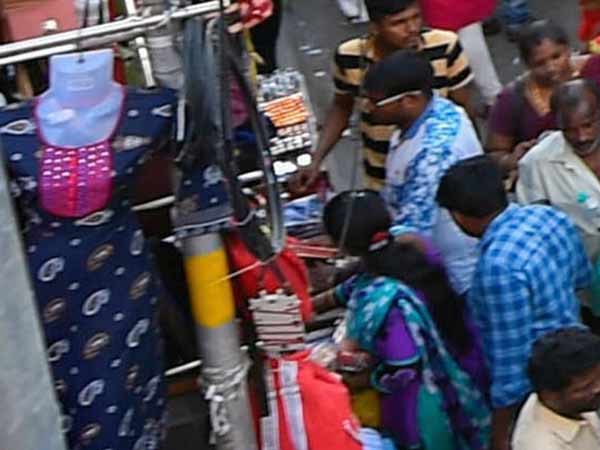 உற்சாக கொண்டாட்டம்