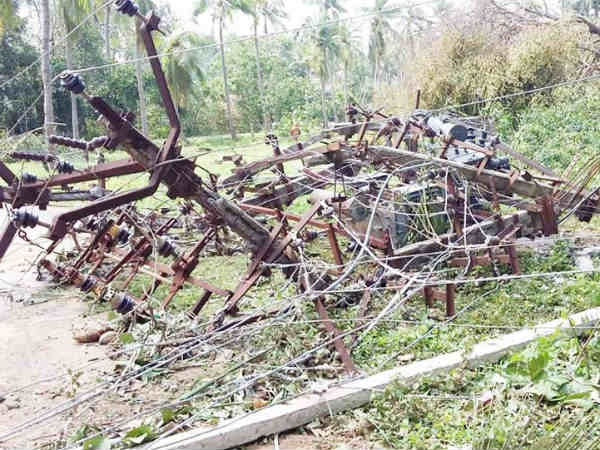 Gaja Storm: No electricity for last two days in Trichy surroundings Gaja Storm: No electricity for last two days in Trichy surroundings
