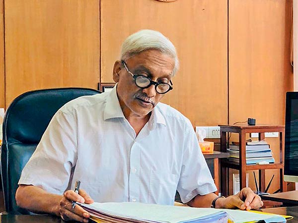 Goa CM Parrikar wanted to resign but BJP high command stopped him: Minister Goa CM Parrikar wanted to resign but BJP high command stopped him: Minister