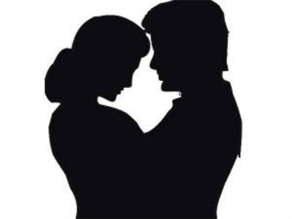 பயணிகள் எழுப்பினர்