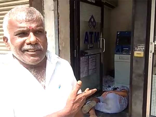 People stranded in Coimbatore as ATMs not working People stranded in Coimbatore as ATMs not working