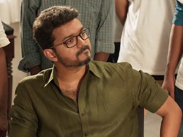 Police give huge protection to Vijay fans after Sarkar issue Police give huge protection to Vijay fans after Sarkar issue