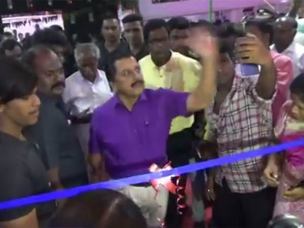 வைரல் மீம்கள்