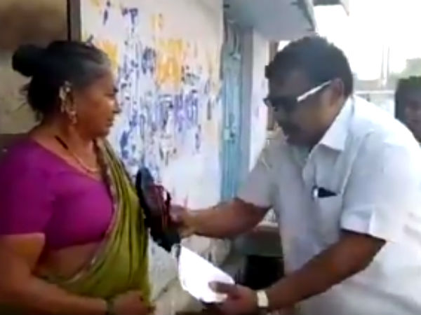 செருப்பால் அடியுங்கள்