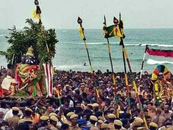 Tiruchendur lakhs of devotees throng to witness Soorasamharam Tiruchendur lakhs of devotees throng to witness Soorasamharam