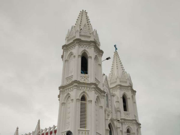 Velankanni church gets damage due to cyclone Gaja Velankanni church gets damage due to cyclone Gaja