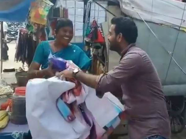 அதிமுக போராட்டம்