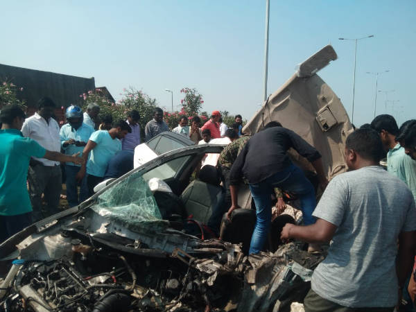 7 were died in Accident near Guntur 7 were died in Accident near Guntur