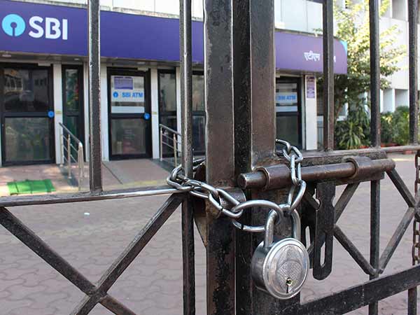 Banks remain closed for 5 days continuous due to strike and holidays Banks remain closed for 5 days continuous due to strike and holidays