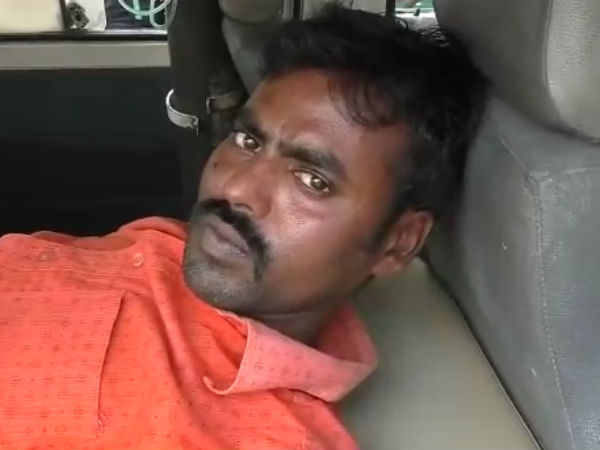 லீவு கேட்டார்