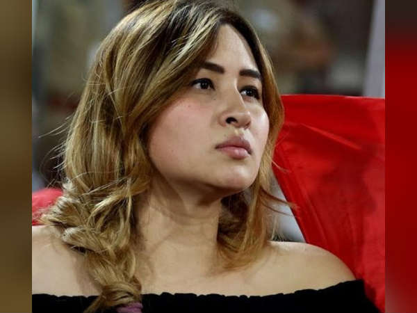 CEC feels sorry for Shuttler Jwala Guttas Name Missing in Telangana Voter List CEC feels sorry for Shuttler Jwala Guttas Name Missing in Telangana Voter List