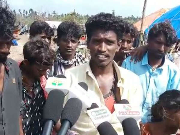ஒருவர் கூட எட்டிப் பார்க்கலை
