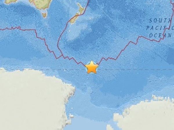 Huge Earthquake hits close to Antarctica Huge Earthquake hits close to Antarctica