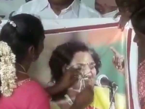 மக்கள் போராட்டம்