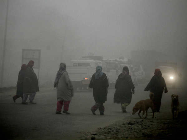 Kashmir valley records temperature in minus Kashmir valley records temperature in minus