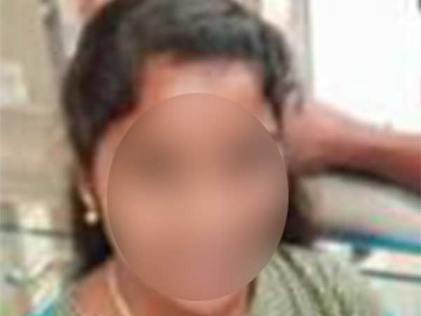 சொந்தக்கார பெண்