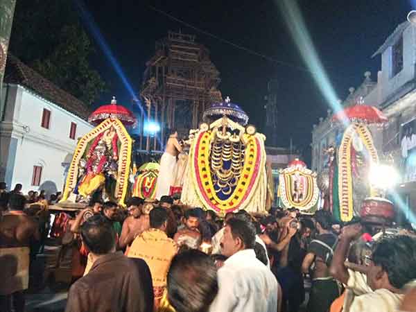 நடராஜர் வீதி உலா