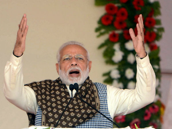 prime minister modi calls congress a lollipop company for its promises prime minister modi calls congress a lollipop company for its promises
