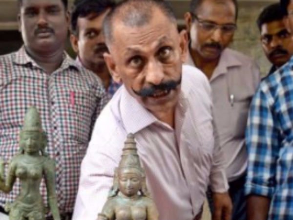 காவடி தூக்கினார்