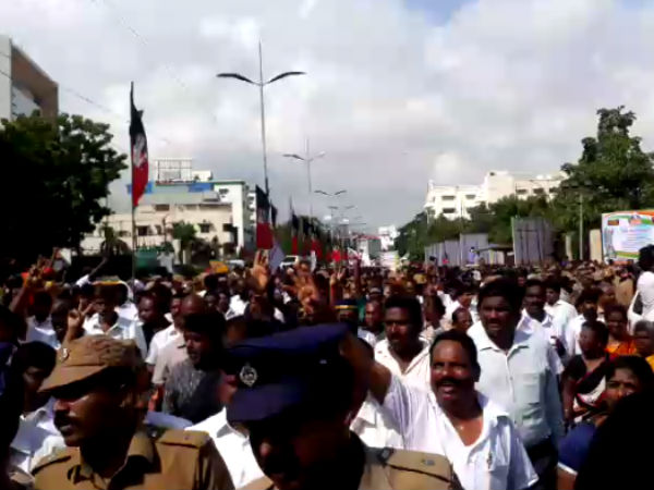 அனுசரிப்பு