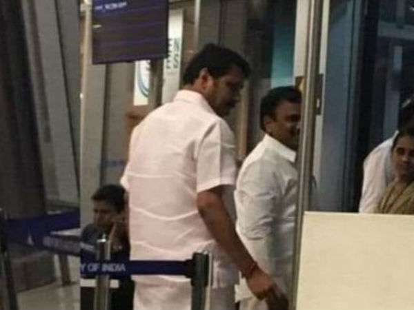 தகுதி நீக்கம்