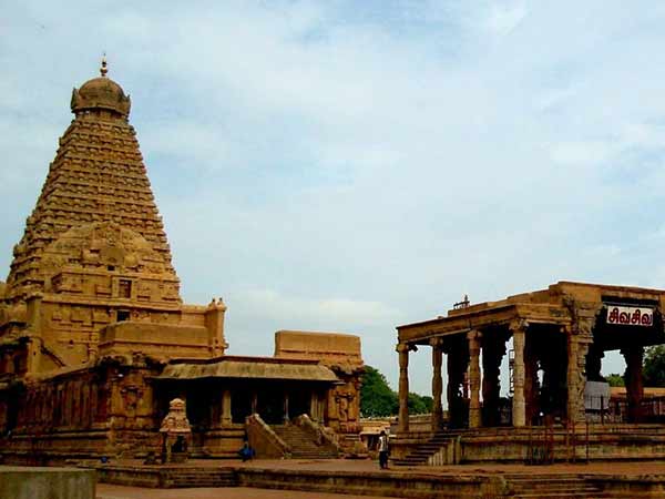 Is Raja Raja Cholan sprit is yet to get soul, is still is there in Tanjore? Is Raja Raja Cholan sprit is yet to get soul, is still is there in Tanjore?