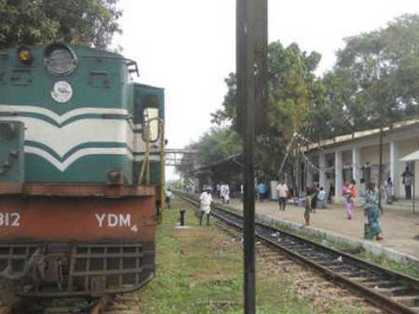 போலீசில் புகார்