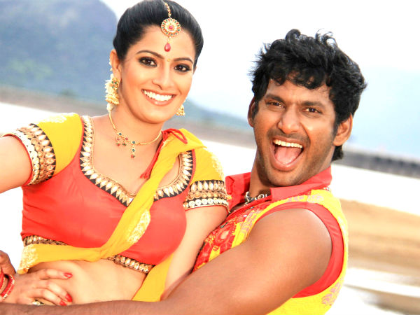 வரலட்சுமியுடன் காதல்