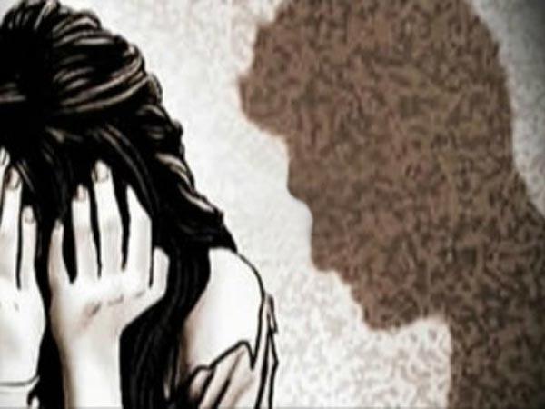 ஆங்கில அறிவு இல்லை