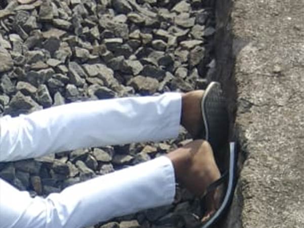 ஏற்கனவே ஒரு டிரைவர் தற்கொலை
