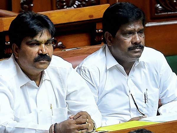 சுயேச்சைகள் முடிவு
