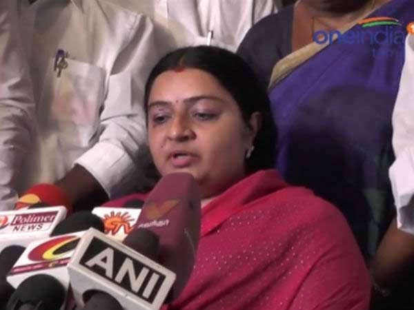 J. Deepa is not going to contest in Thiruvarur byelection 2019 J. Deepa is not going to contest in Thiruvarur byelection 2019