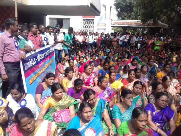BJP youths are Ready to Work Without Salary in Schools BJP youths are Ready to Work Without Salary in Schools